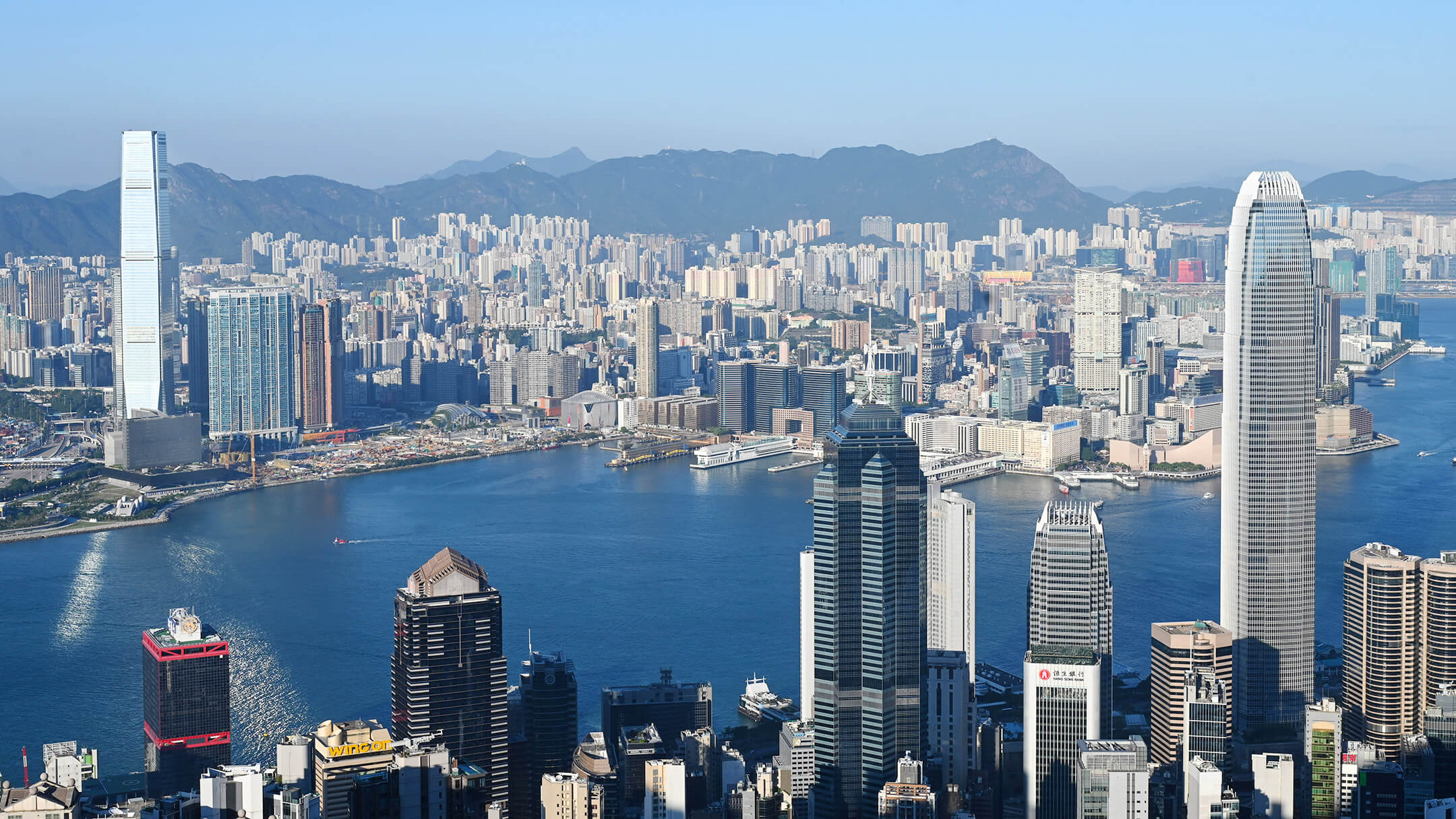 香港便利商界开设、营运及结束业务的监管框架及公共服务